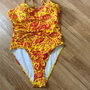 Yellow One Piece Swimsuit with High-Cut Design